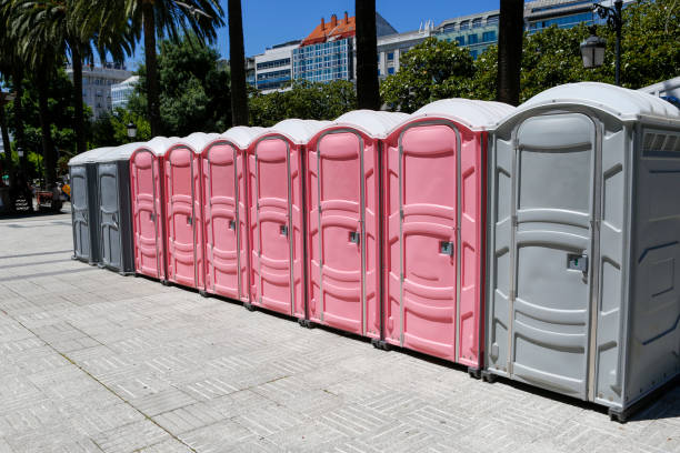 Best VIP or Luxury Restroom Trailers  in Maypearl, TX